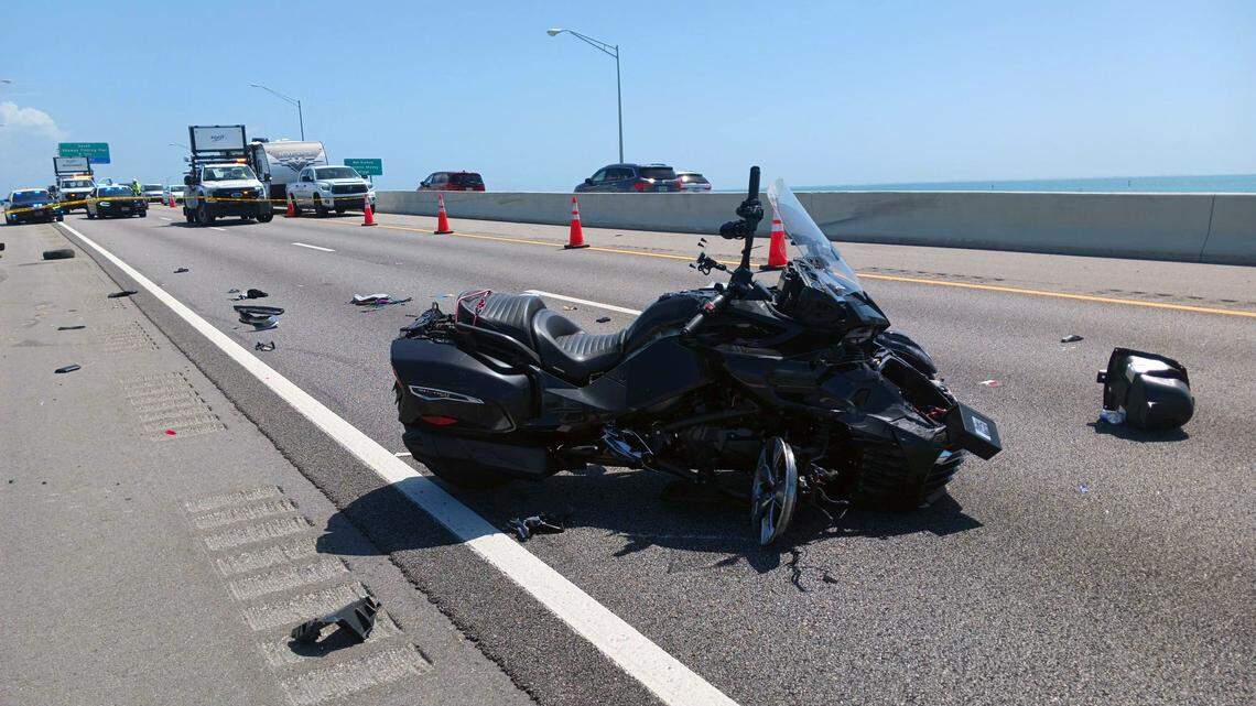 Man dies after motorcycle crash on Skyway Bridge, FHP says