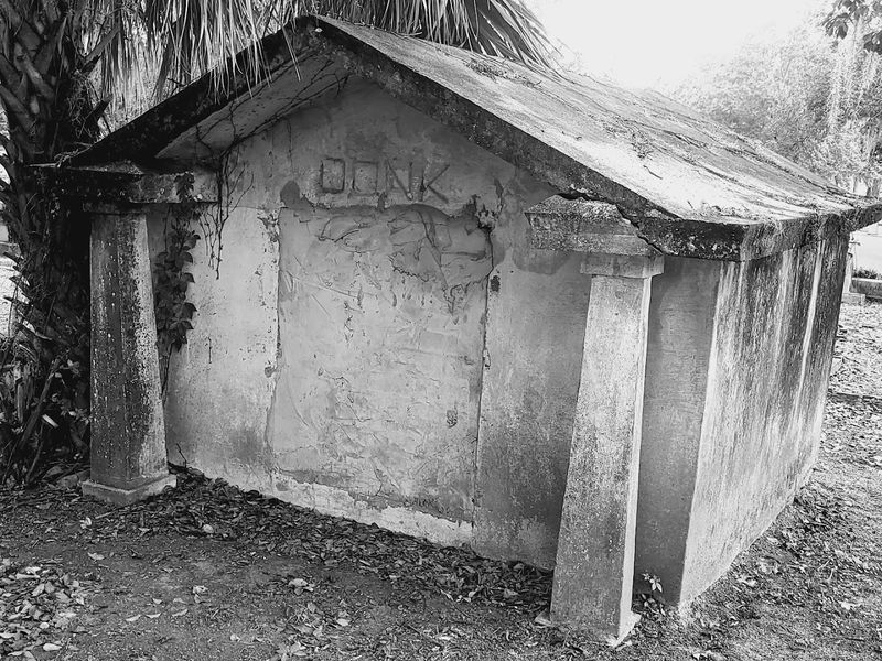 This Eerie Historic Cemetery In Florida Is Still Largely Unknown 4 Calvin S. Phillips and His Obsessive Mausoleum