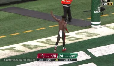 'He Might Snap Soon:' Former Tampa Bay Teammate Recalls Antonio Brown's Final NFL Outburst