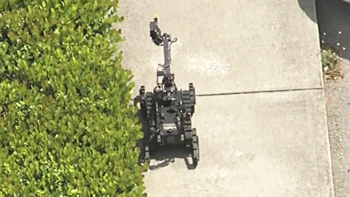 Suspicious package at post office in Oakland Park prompts evacuation, BSO says – NBC 6 South Florida