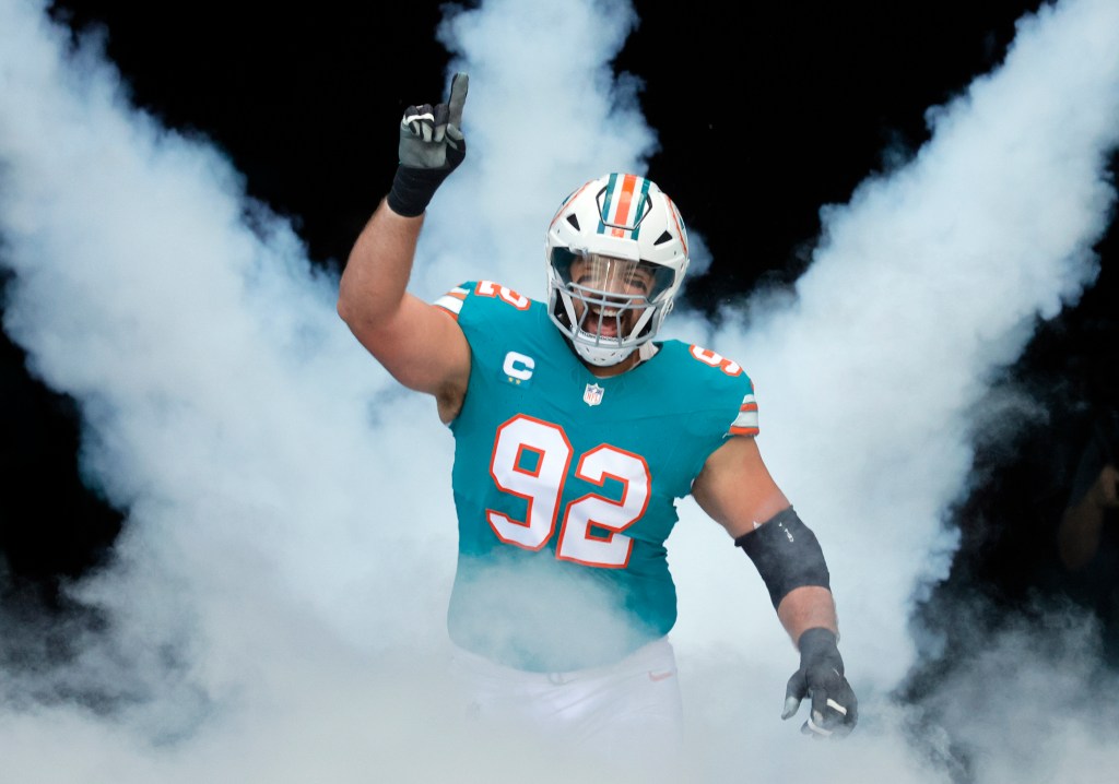 Dolphins' Sieler in tough position in Miami's rebuild