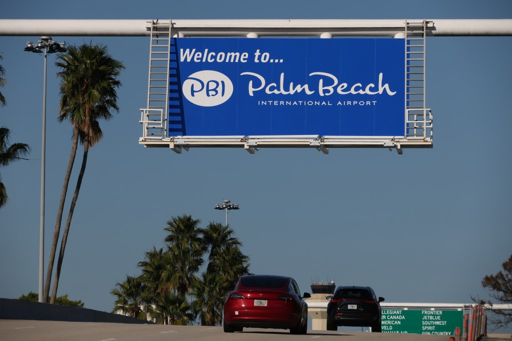 South Florida pilot files suit challenging renaming of PBI