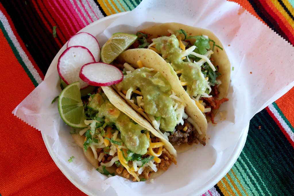 Does Rincón del Taco, a Davie pop-up, have the 'best tacos in Broward'?