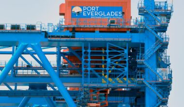 Port land deal looks way too pricey