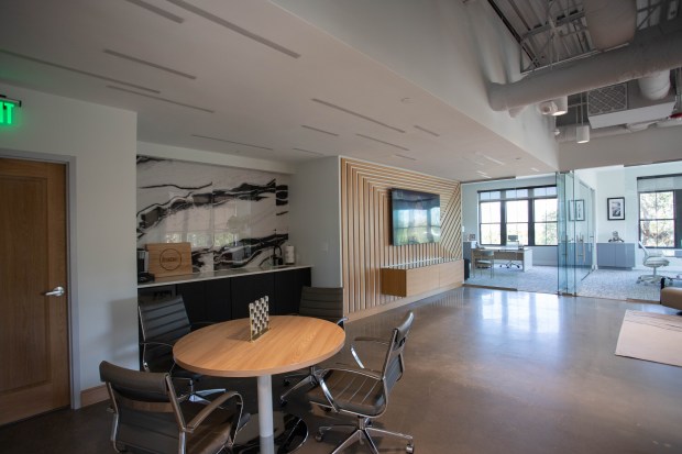 Another look inside The Exchange, a three-story building in downtown Winter Garden finished in 2021. Positioned along the highly walkable Plant Street corridor, it benefits from consistent foot traffic driven by the popular Winter Garden Farmers Market and its proximity to the West Orange Trail. City Hall is located across the street from it. (Image courtesy of Foundry Commercial)