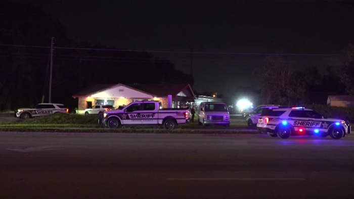 Deputies report gunfire during armed burglary response at business, Orange County Sheriff’s Office says