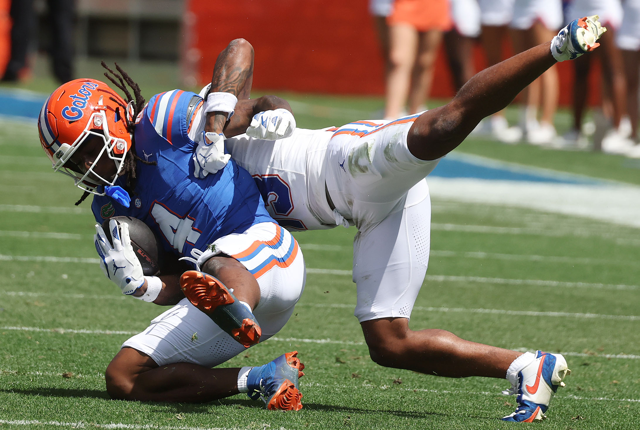 University of Florida wide receiver TJ Abrams (4) catches a...