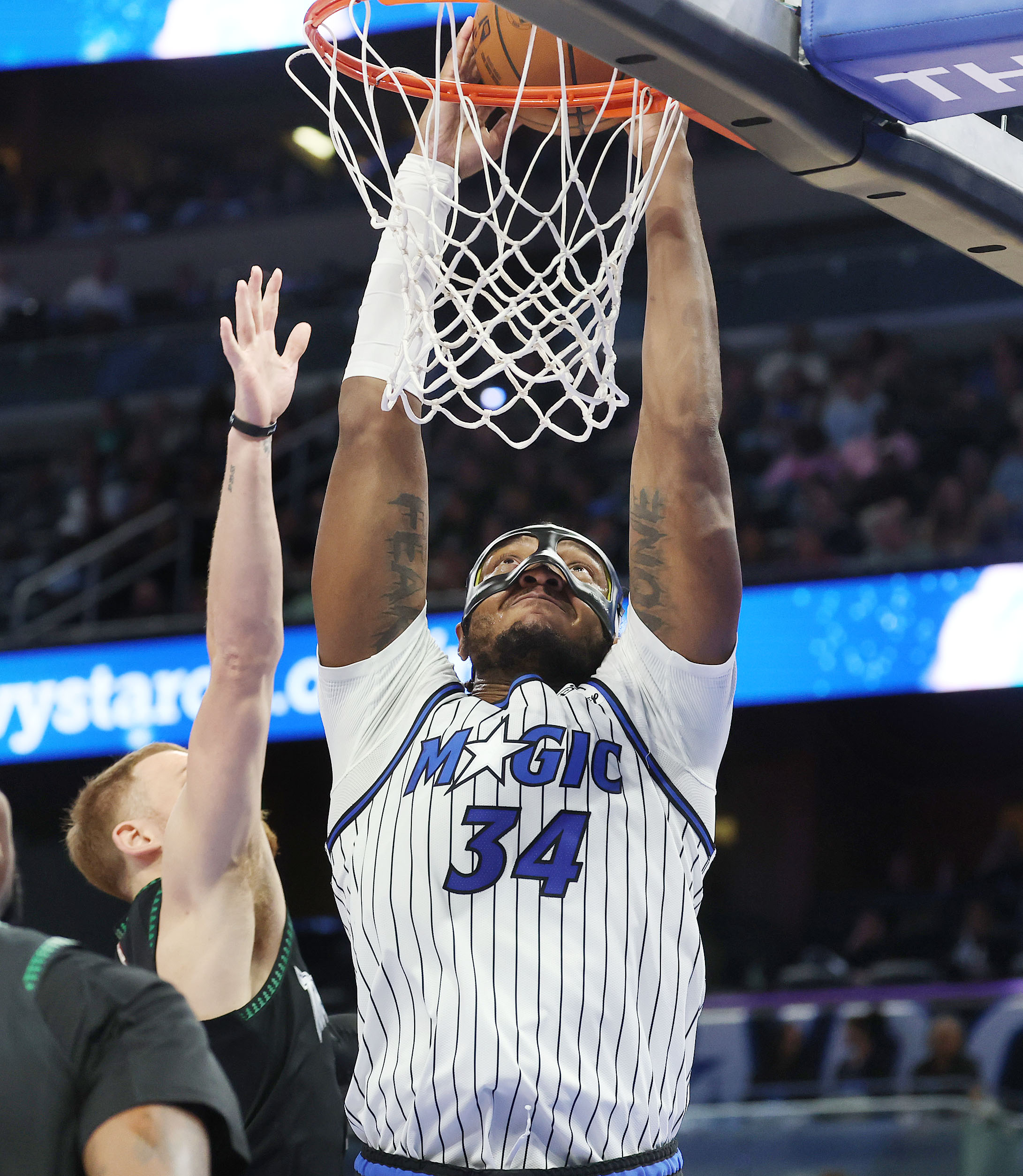 Orlando center Wendell Carter Jr. (34) slam dunks during the...