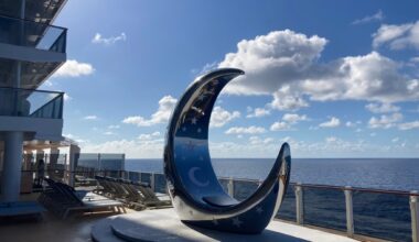 Norwegian Luna cruise ship a near mirror to Aqua