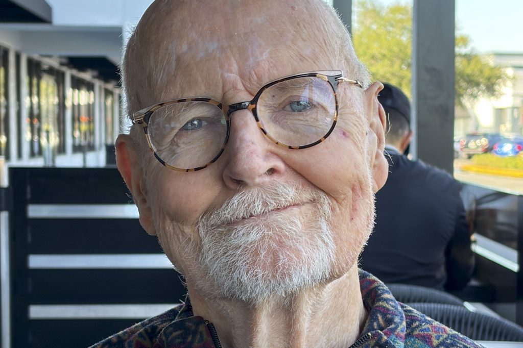 Artist Steve Lotz, founder of UCF's art department, dies at 87