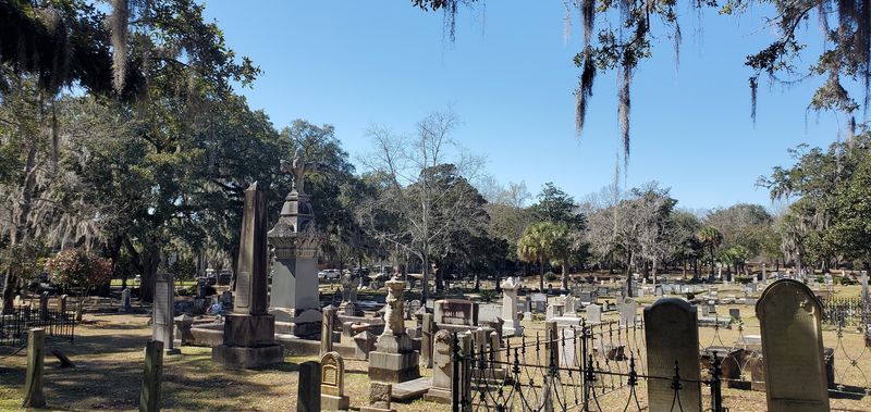 This Eerie Historic Cemetery In Florida Is Still Largely Unknown 2 A Cemetery Older Than You Think