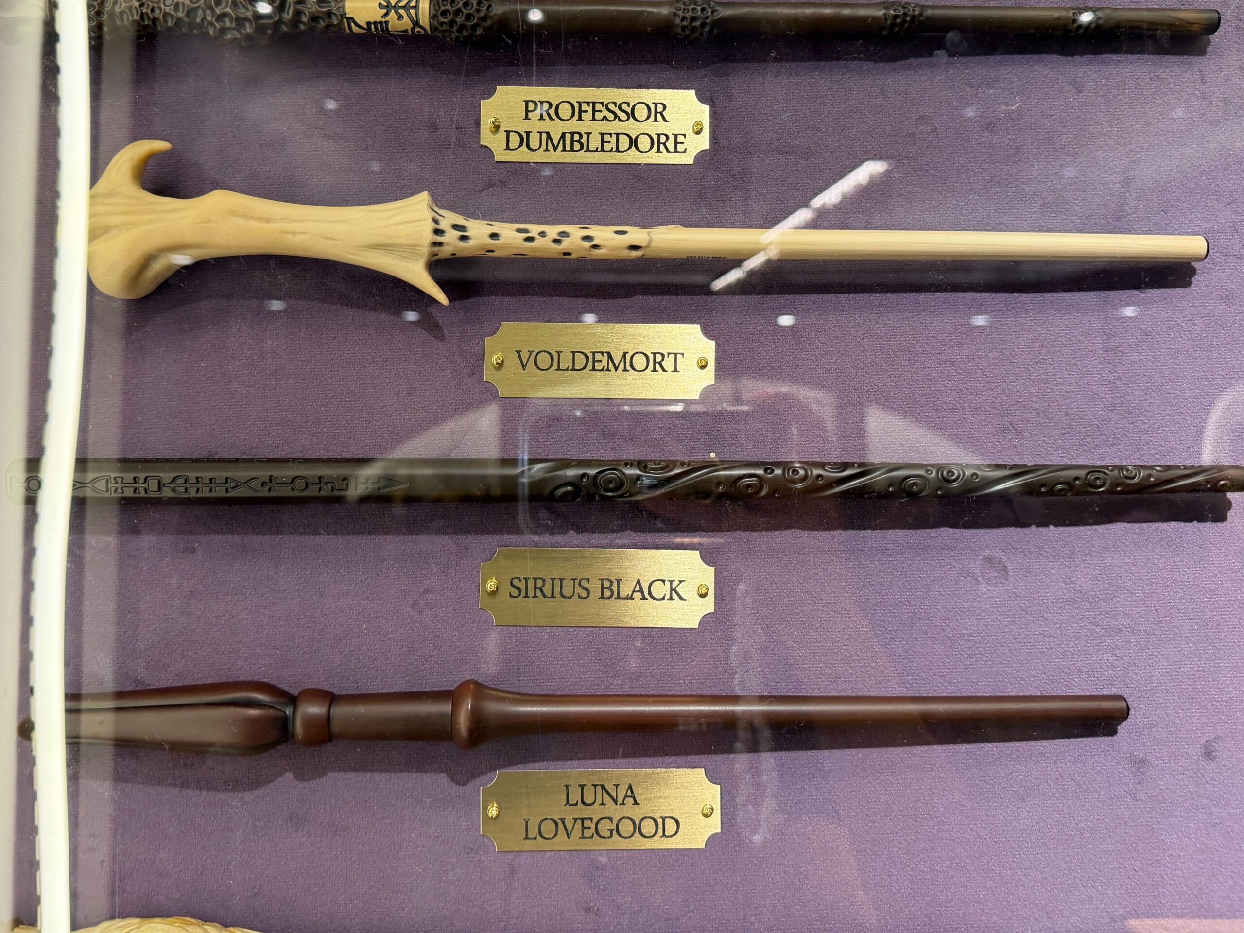 New Harry Potter character wands come to Universal Orlando CityWalk
