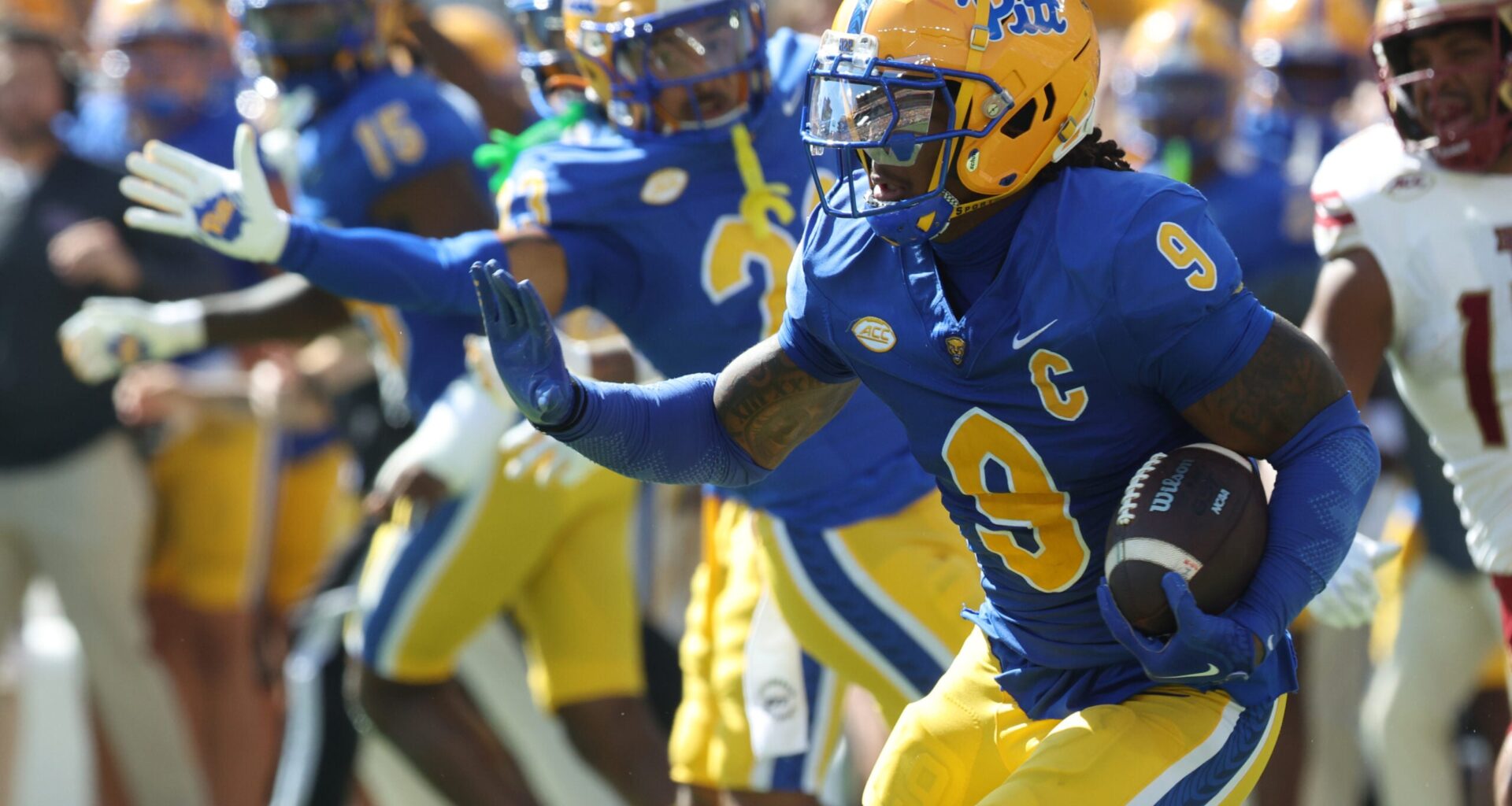 The Commanders take Kyle Louis in the third round in this final 7-round mock draft.