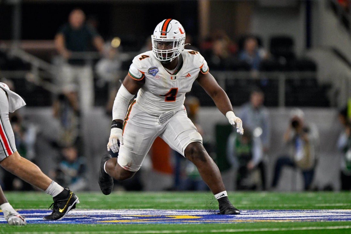 Rueben Bain Jr. selected by Tampa Bay Buccaneers with pick No. 15 in 2026 NFL Draft