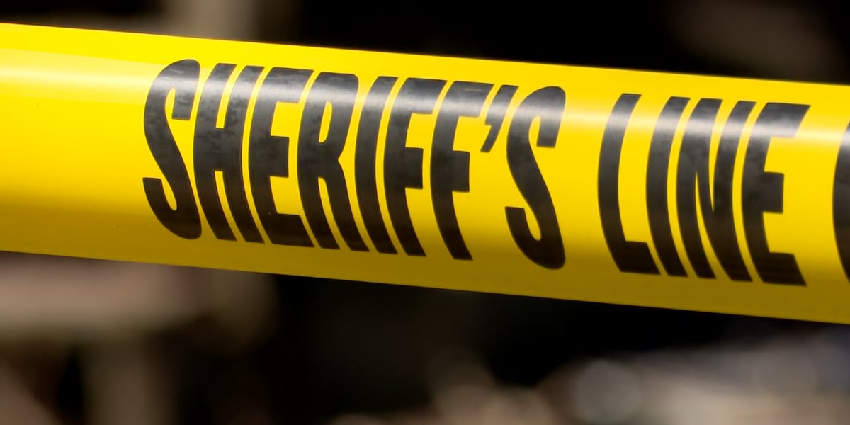 Woman charged with leaving body of dead relative in the woods in Lutz
