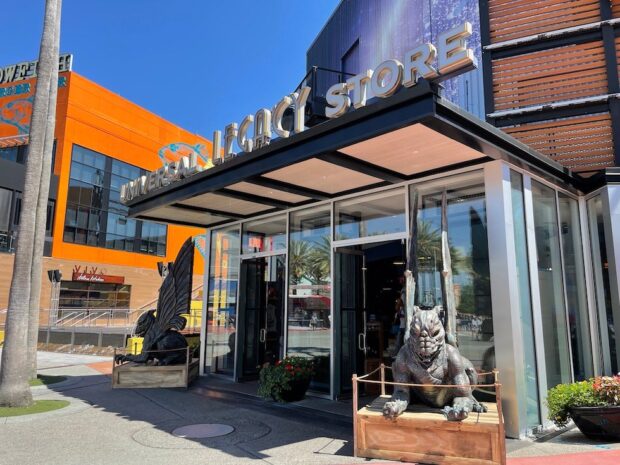 universal legacy store