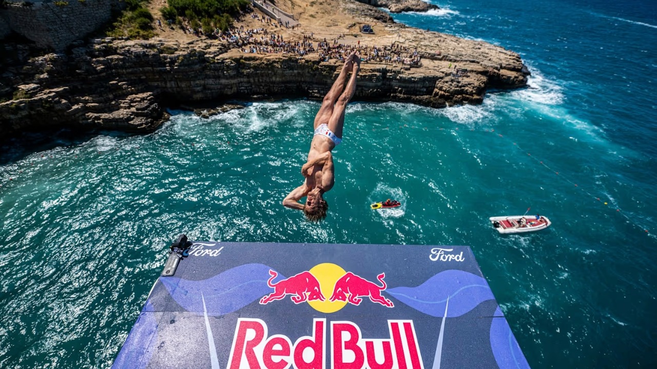 St. Pete Pier to host Red Bull cliff diving series