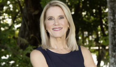 Vicki Lopez laps Miami-Dade Commission challenger more than 8 times in Q1 fundraising