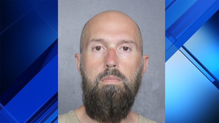 Ohio man accused of recording teen inside cruise ship bathroom