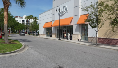 Altamonte Springs police search for man who grabbed woman at Ulta store
