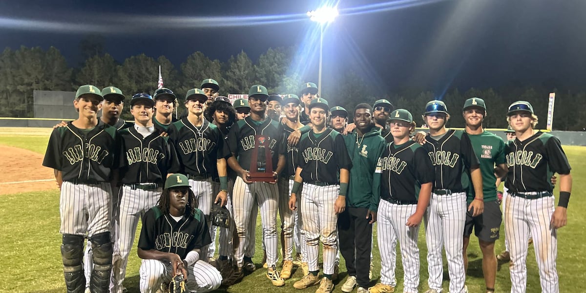 Big Bend high school baseball teams win district titles Thursday