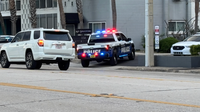 Large police presence surrounds Winter Park condo complex