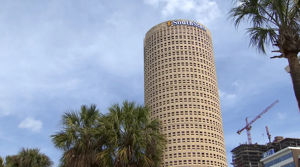 (WFLA)