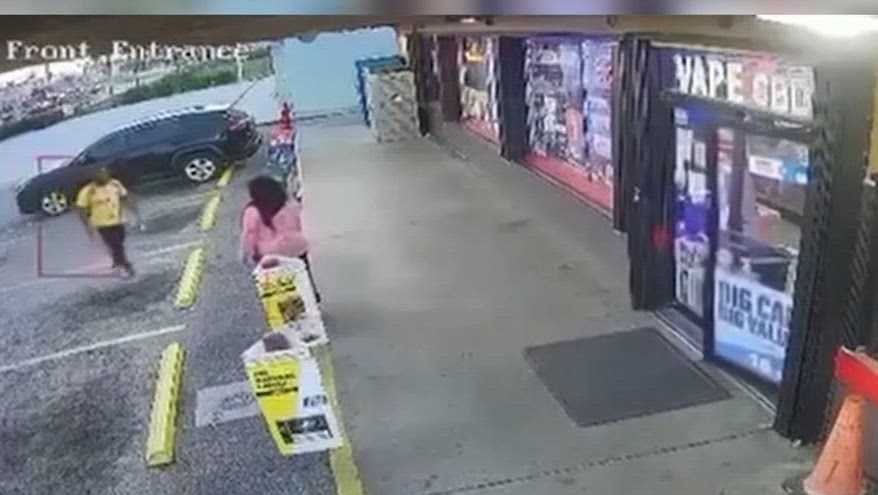 Trump reacts to Florida gas station killing