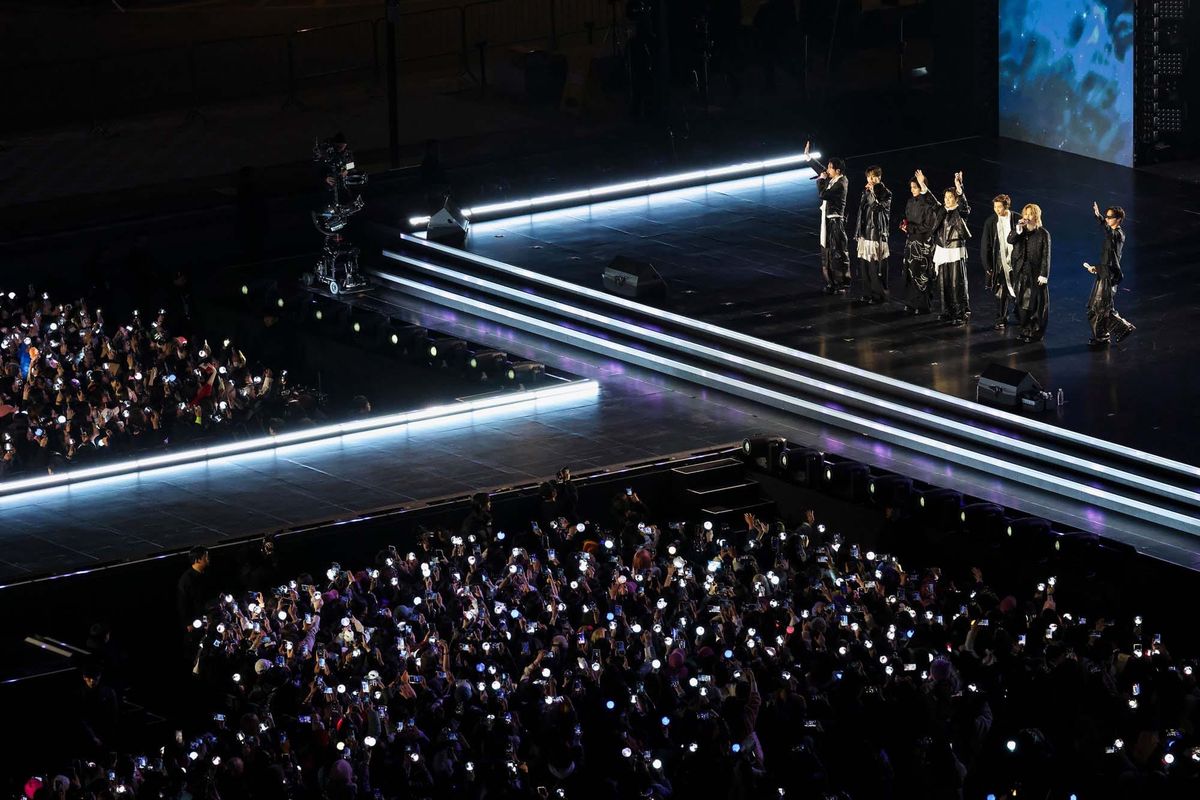 Tampa's mayor turns the city purple in anticipation of BTS's first concert in the US in four years