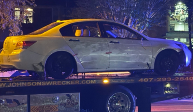 Police presence spotted near Orlando apartment complex, car pulled from pond