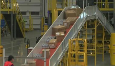 Amazon to temporarily close Homestead facility, convert it into fulfillment center as workers face transfers