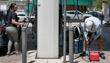 Florida gas prices dip as Miami-Dade and Broward see some of the lowest local prices in the state