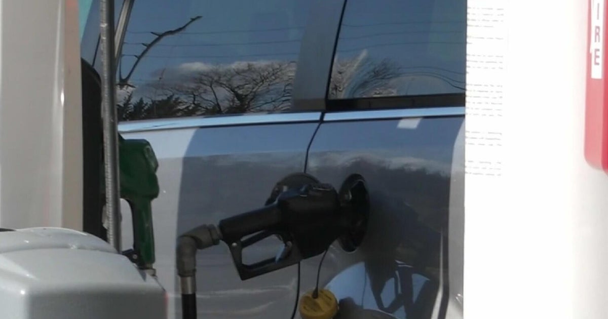 South Florida gas prices continue to skyrocket putting strain on local drivers: "It's getting ridiculous"