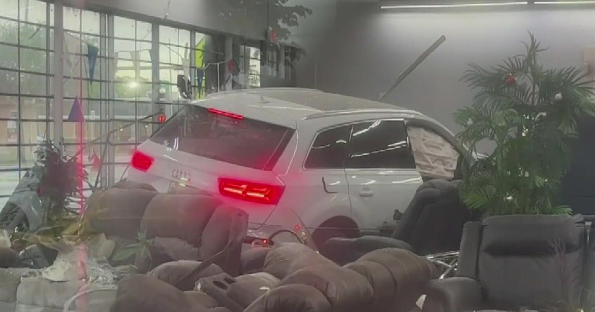 Wild video shows Audi SUV inside South Florida business after crash
