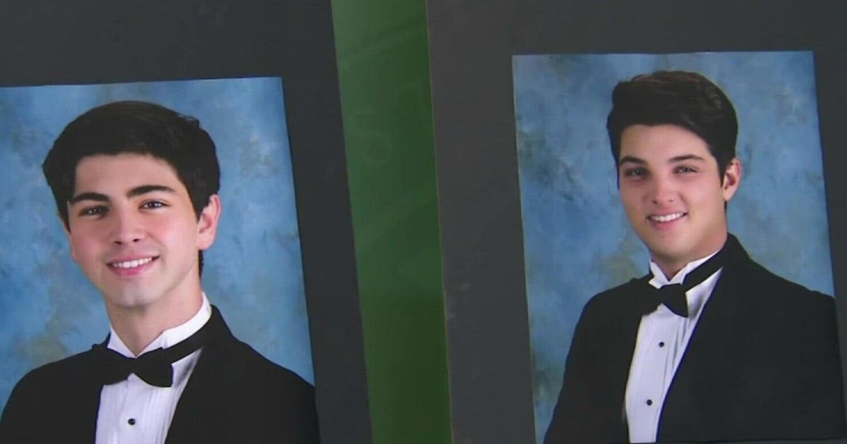 Parents take Tesla to trial over 2018 South Florida crash that killed 2 Fort Lauderdale teens