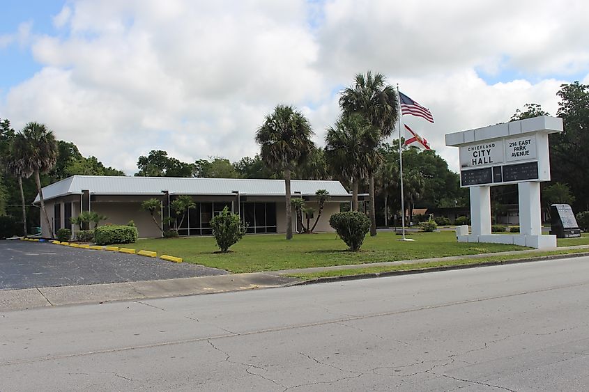 Chiefland City Hall in Chiefland, Florida.