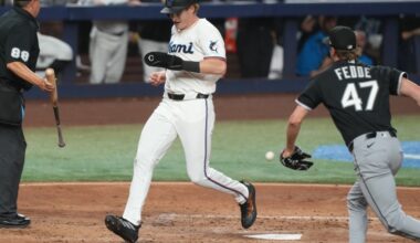 Miscommunication in the outfield costs the Chicago White Sox in 9-2 loss to the Miami Marlins