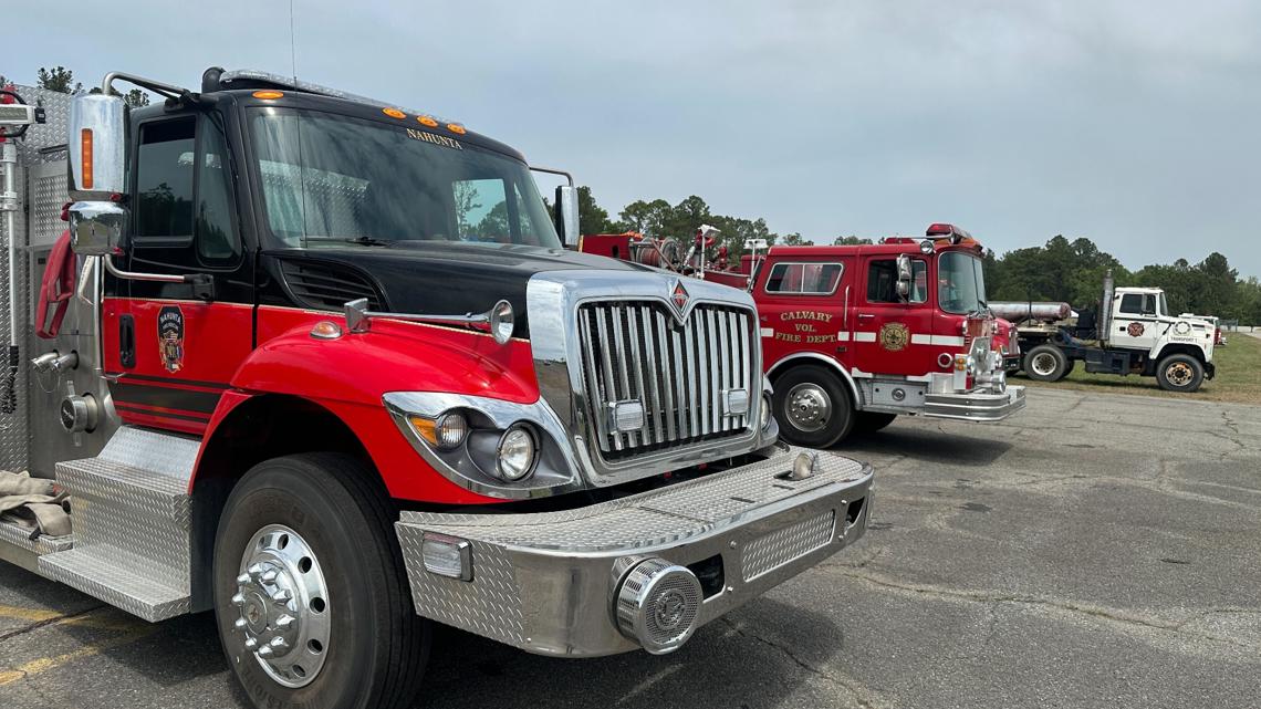 Wildfires are ravaging areas of Georgia and Florida. Here is what you need to know to stay up-to-date