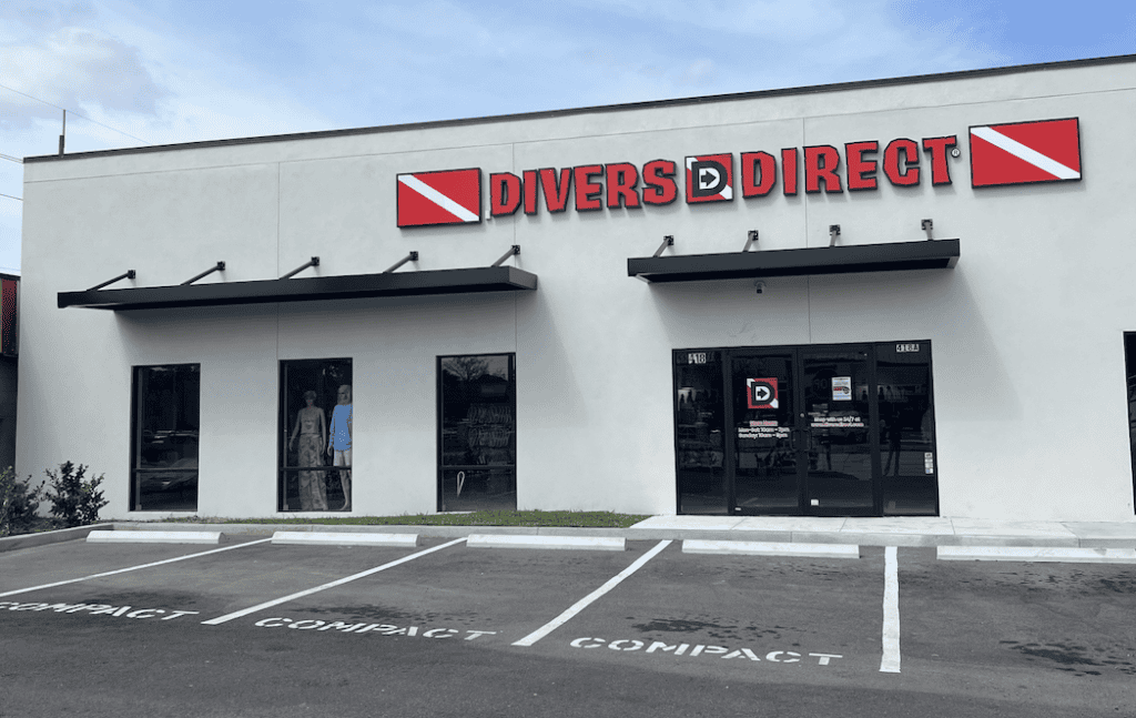 The exterior of a diving shop