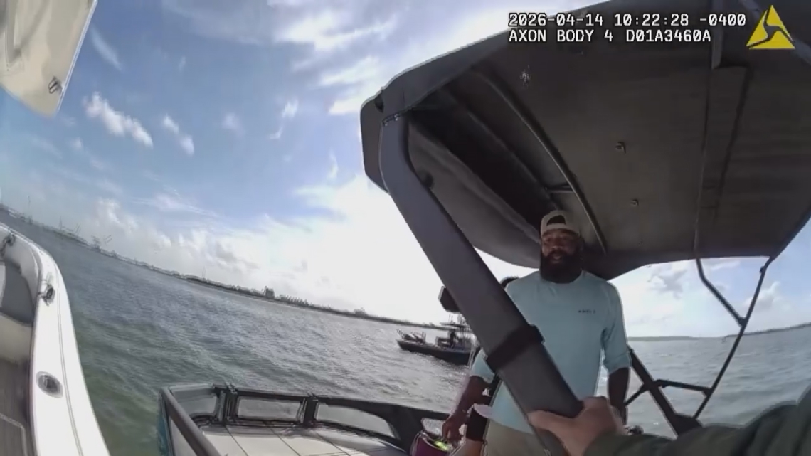 Passengers in sinking boat in Tampa Bay rescued by marine units