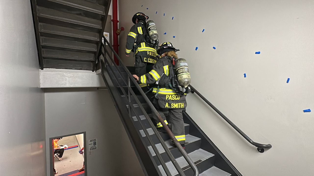 About 700 people, including firefighters, made their way to the top floor of one of Tampa’s tallest buildings. (Spectrum News/Randy Levine)