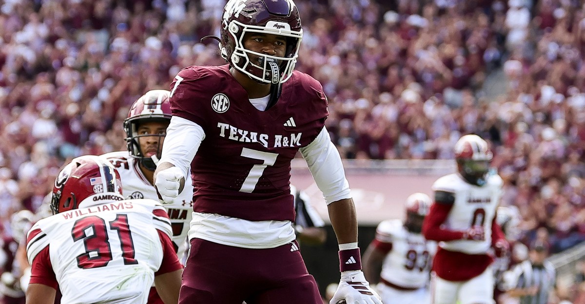 New mock sees Dolphins making huge trade during 2026 NFL Draft