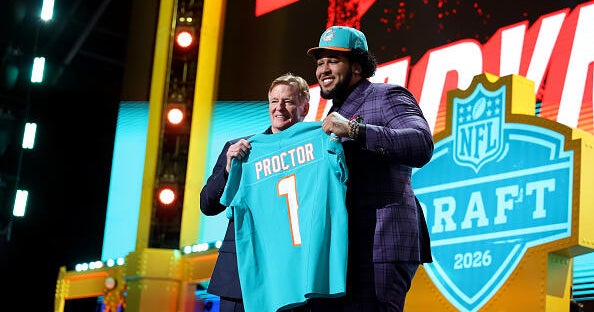 Miami Dolphins choose Alabama offensive lineman Kadyn Proctor with 12th pick in NFL draft as they rebuild the team