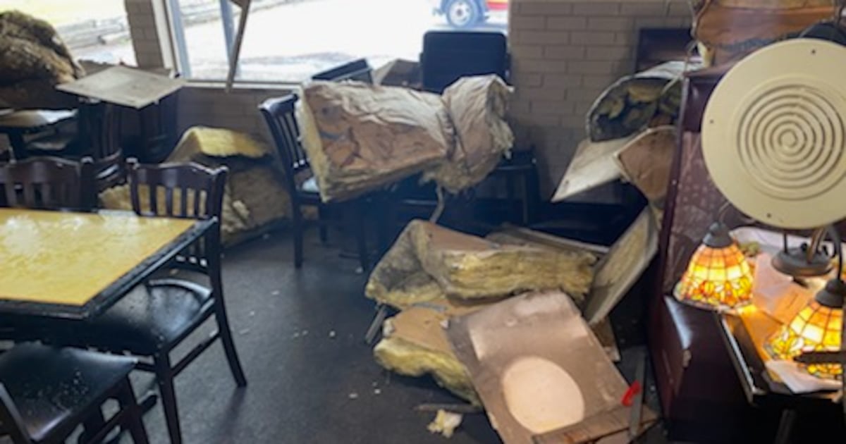 Flyers Wings & Grill faces lawsuit over ceiling accident