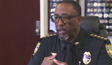 2 Jacksonville police officers, 1 former officer accused of stealing thousands in overtime pay – Action News Jax