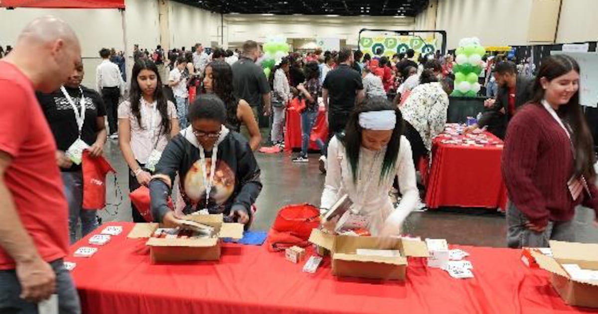 Staples and Other Companies Showcase Careers at UCF