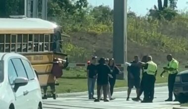 Duval students injured in crash involving school bus, tractor trailer on Zoo Parkway – Action News Jax