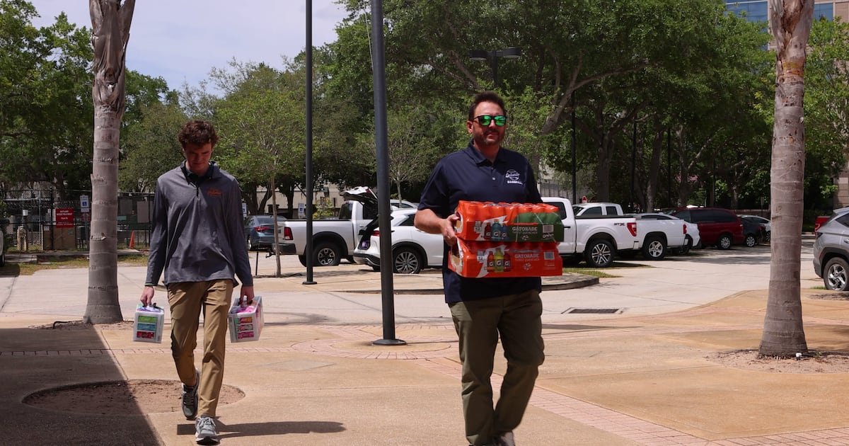 Orlando Dreamers Help Maitland Little League Recover After Break-Ins