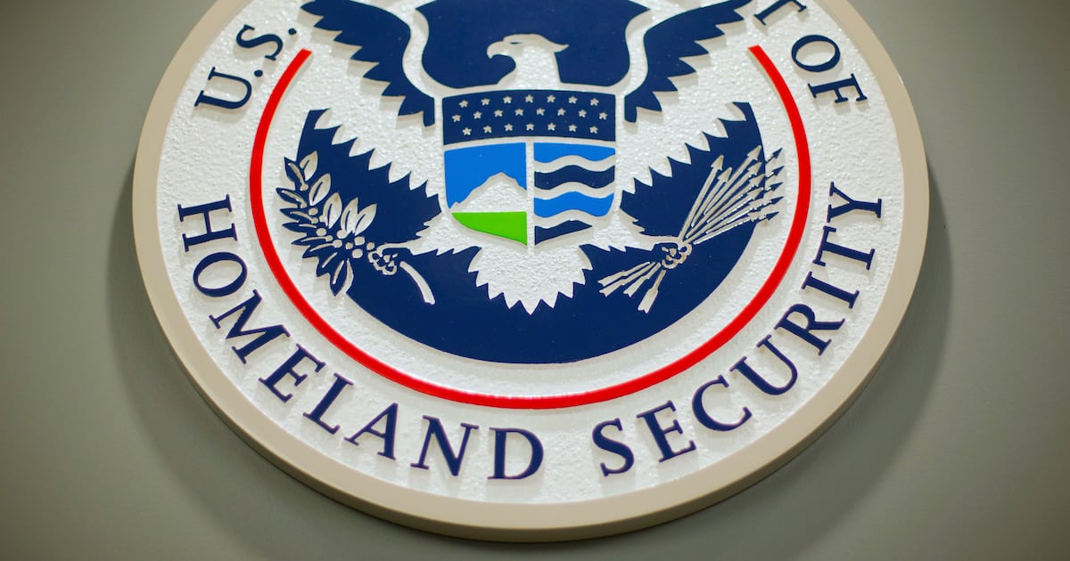 Orlando man sentenced to over six years for bank fraud and aggravated identity theft – WFTV