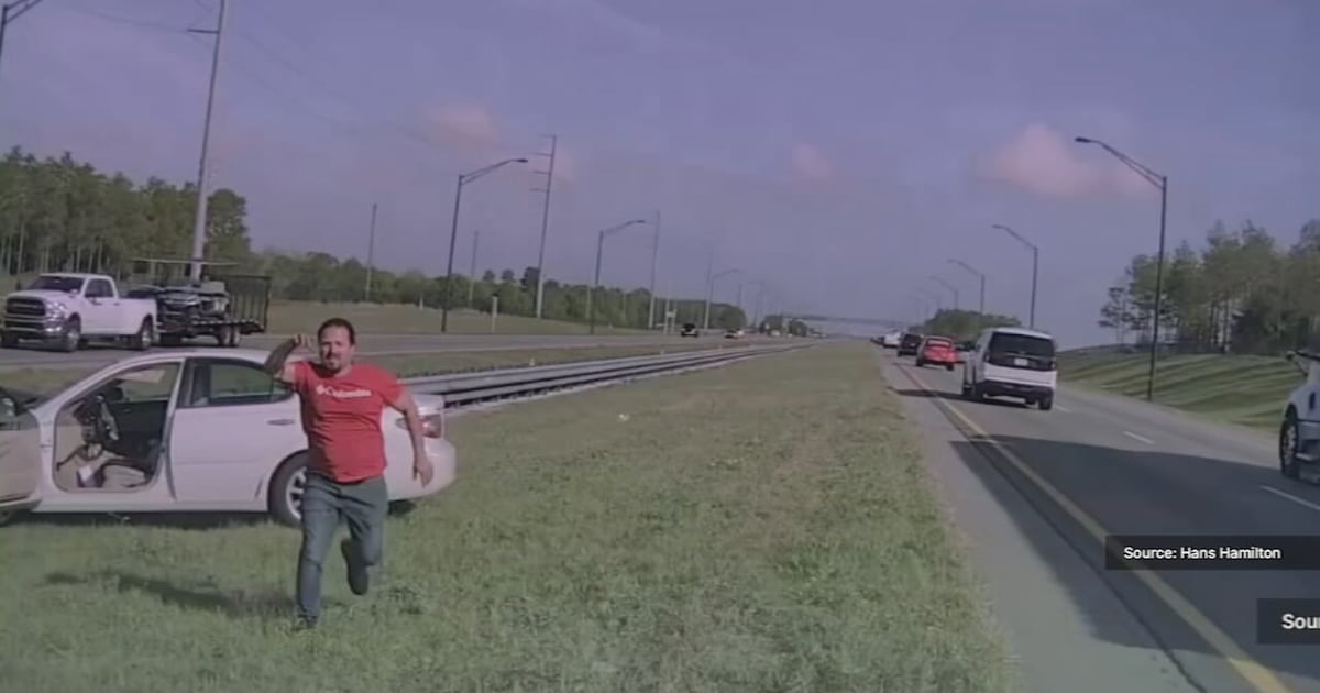 Good Samaritan Brutally Attacked While Trying to Help Crash Victim on Florida Highway